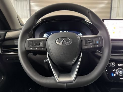 Certified 2026 INFINITI QX60 Luxe w/ Cargo Package FWD image 18