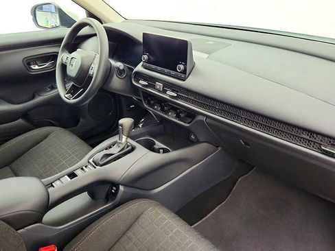 Used 2025 Honda HR-V LX image 24