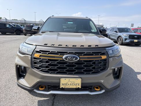 New 2026 Ford Explorer Tremor w/ Tremor Ultimate Package AWD/4WD image 11