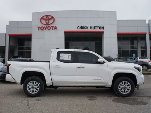 New 2026 Toyota Tacoma SR5 image 21