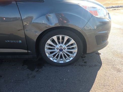 Used 2018 Ford C-MAX SE w/ Equipment Group 202A image 4