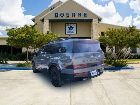 Used 2025 Hyundai Santa Fe Calligraphy image 3