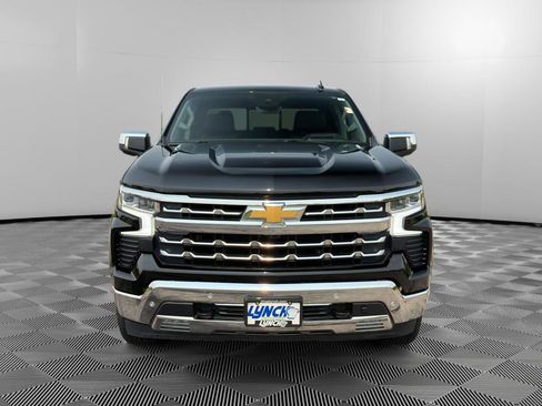 Used 2023 Chevrolet Silverado 1500 LTZ w/ Technology Package AWD/4WD image 7