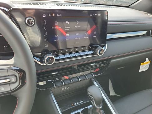 New 2025 Chevrolet Colorado Z71 w/ Technology Package image 16