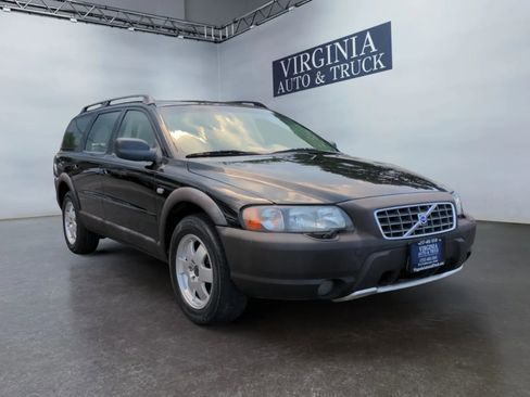 Used 2002 Volvo V70 Cross Country AWD/4WD image 4
