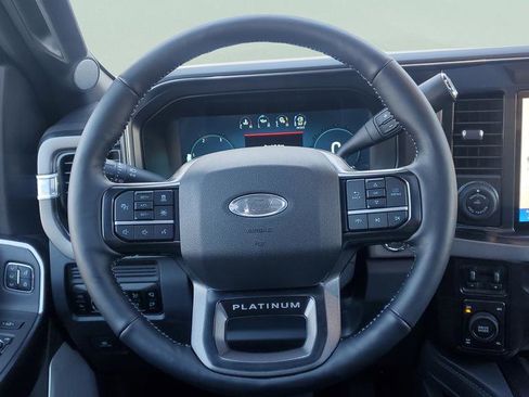 New 2026 Ford F250 Platinum w/ FX4 Off-Road Package image 21
