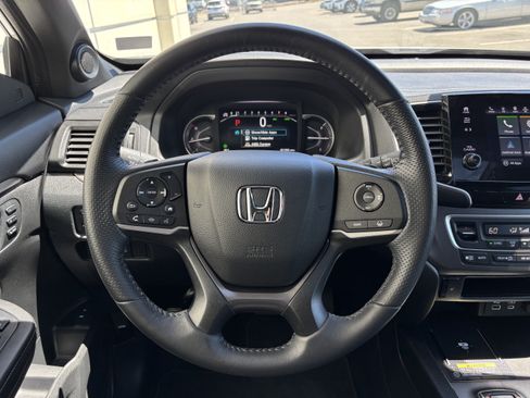 Used 2024 Honda Passport EX-L image 20