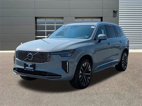 New 2026 Volvo XC90 B6 Plus w/ Protection Package Premier image 3