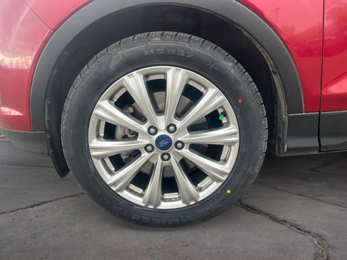 Used 2017 Ford Escape Titanium image 14