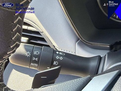 Used 2025 Subaru Outback Premium AWD/4WD image 32