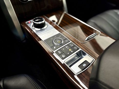 Used 2017 Land Rover Range Rover Supercharged image 20