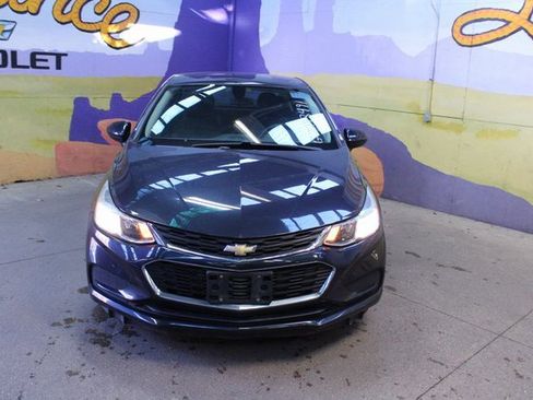 Used 2016 Chevrolet Cruze LS image 3