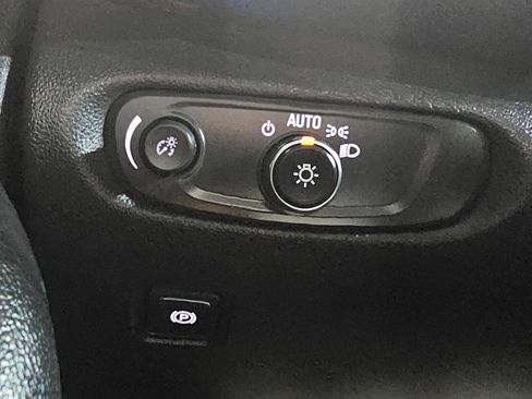 Used 2020 Chevrolet Blazer RS w/ LPO, Floor Liner Package image 34