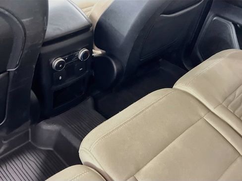 Used 2020 Ford Explorer XLT w/ Cold Weather Package AWD/4WD image 24