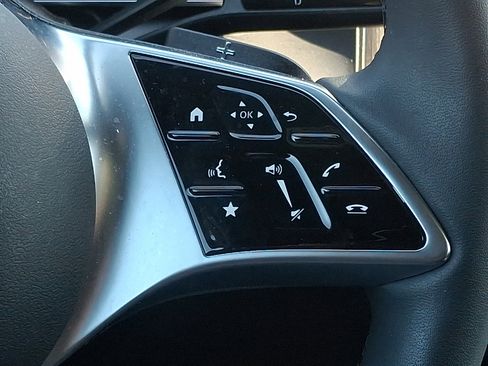 Used 2026 Mercedes-Benz GLC 300 4MATIC Coupe image 24