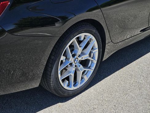 Used 2025 BMW 330i Sedan RWD image 8