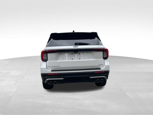 Used 2025 Ford Explorer Platinum w/ Ultimate Package image 4