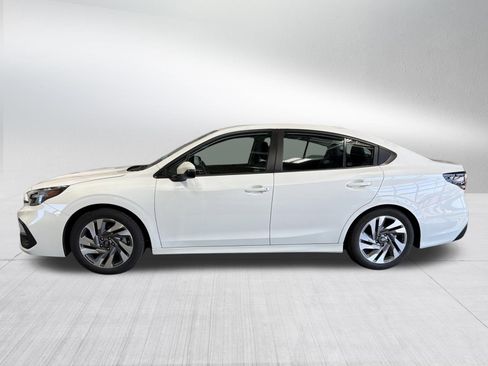 Used 2024 Subaru Legacy Limited AWD/4WD image 4