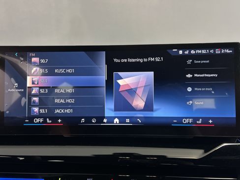 Used 2025 BMW 530i image 10