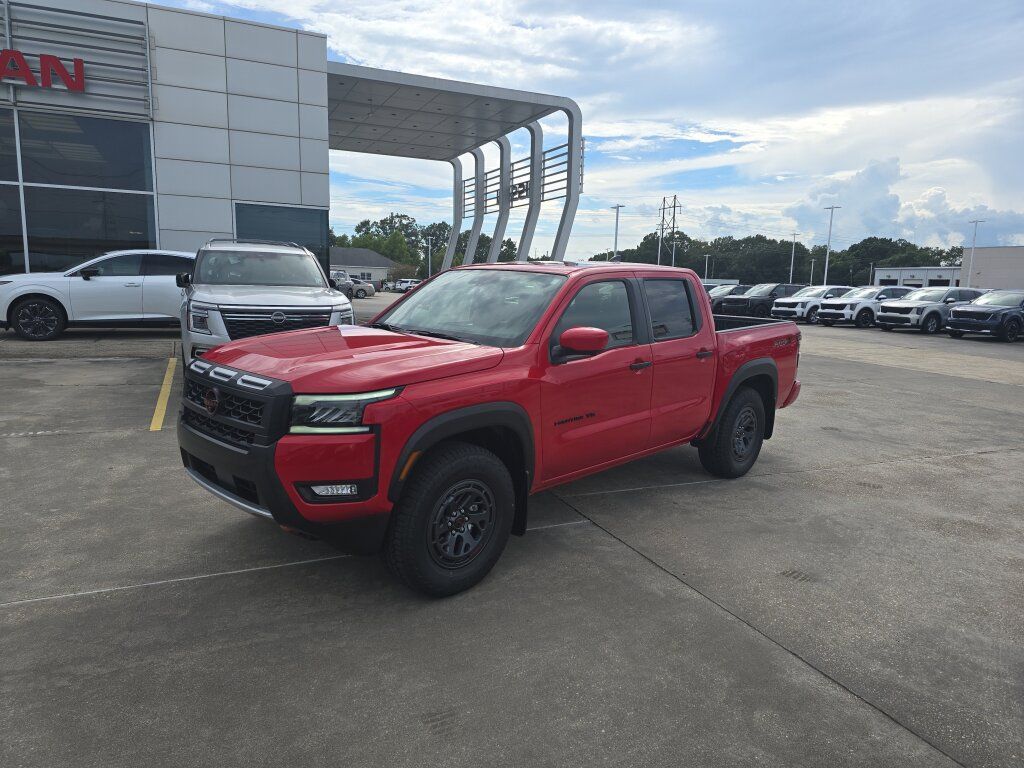 New 2027 Nissan Frontier PRO-4X RWD image 2