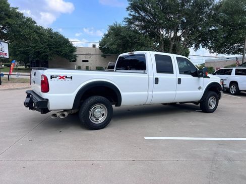 Used 2011 Ford F250 XL w/ PWR Equipment Group AWD/4WD image 4