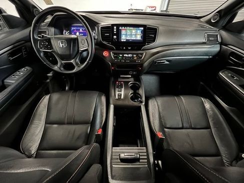 Used 2023 Honda Passport TrailSport image 17