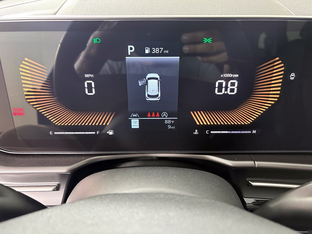 New 2026 Kia Sportage EX FWD image 26