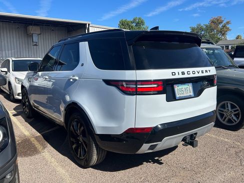 Used 2020 Land Rover Discovery Landmark AWD/4WD image 5