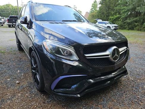 Used 2016 Mercedes-Benz GLE 63 AMG 4MATIC image 4