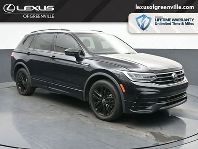 Used 2022 Volkswagen Tiguan SE R-Line
