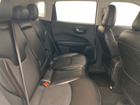 Used 2020 Jeep Compass Trailhawk AWD/4WD image 19