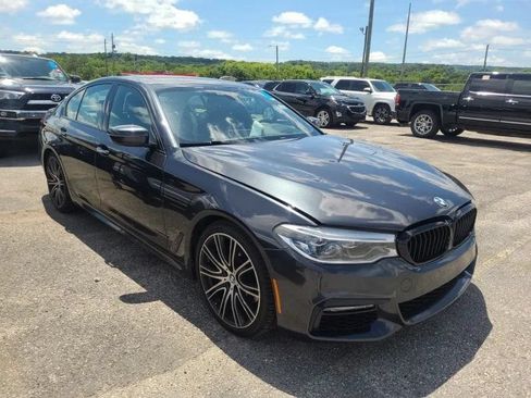 Used 2018 BMW 540i w/ M Sport Package RWD image 4