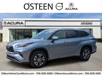 Used 2022 Toyota Highlander XLE