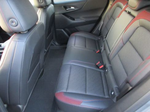 Certified 2025 Chevrolet Equinox RS w/ Convenience Package III AWD/4WD image 15