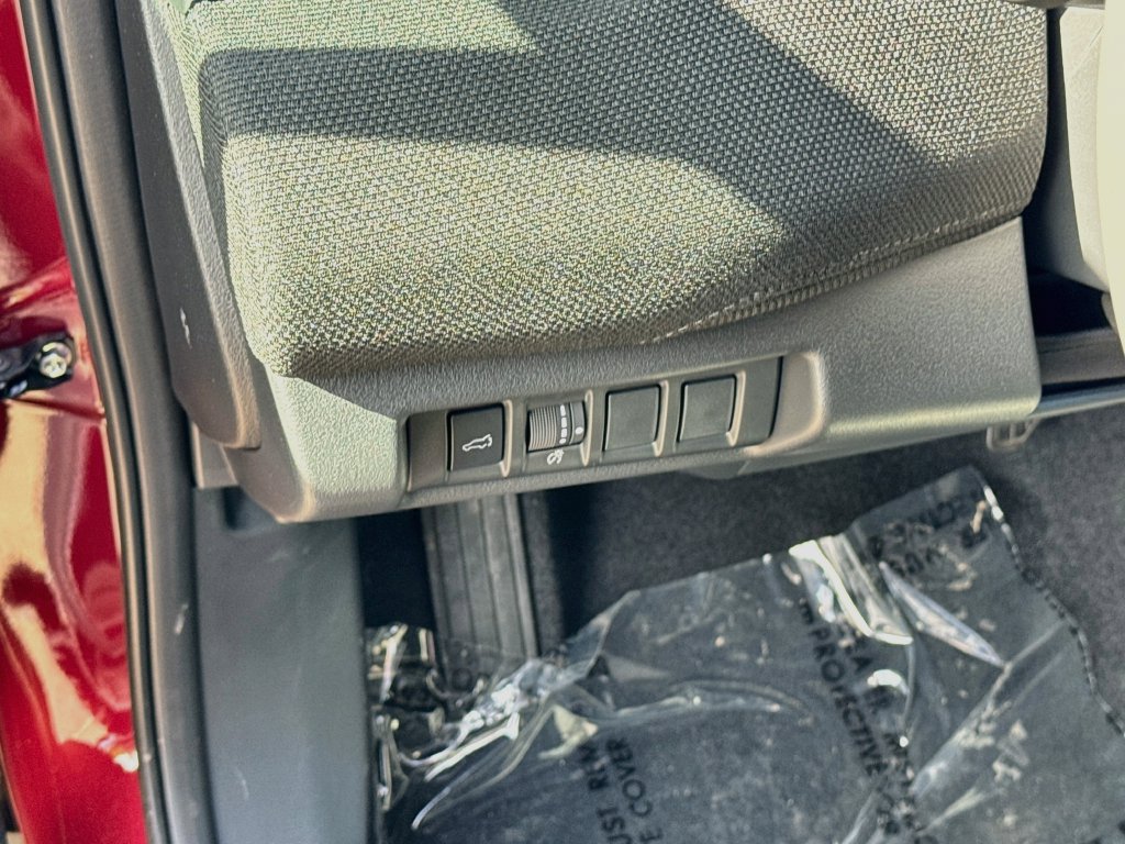Certified 2026 Subaru Outback Limited XT AWD/4WD image 6