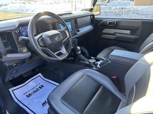 Used 2021 Ford Bronco Black Diamond w/ Sasquatch Package image 12