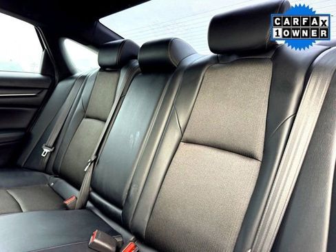 Used 2018 Honda Accord Sport image 17
