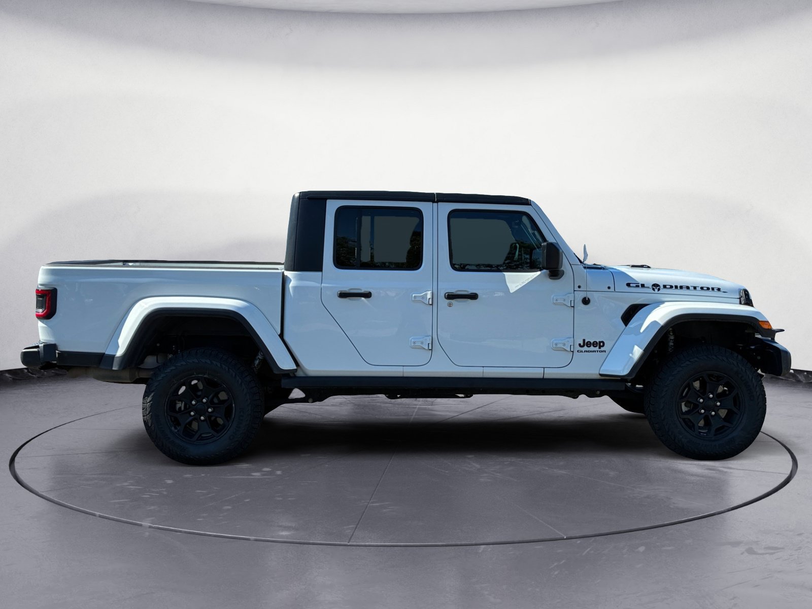 Used 2021 Jeep Gladiator Sport AWD/4WD image 6