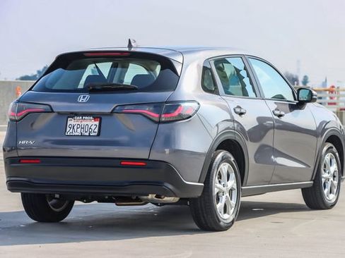 Used 2024 Honda HR-V LX image 8