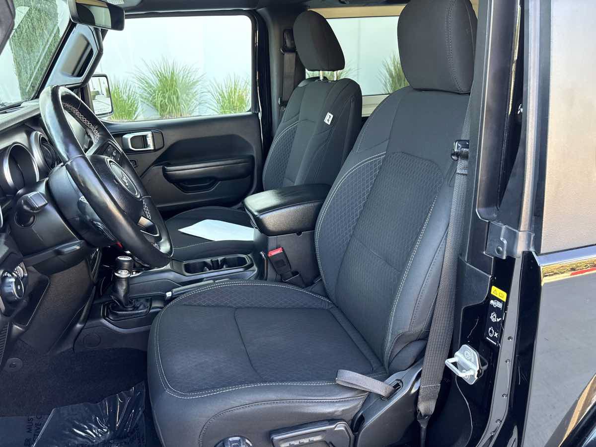 Used 2021 Jeep Wrangler Sport AWD/4WD image 15