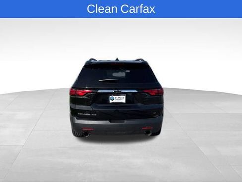 Used 2023 Chevrolet Traverse LT w/ Rear Camera Mirror Package AWD/4WD image 4