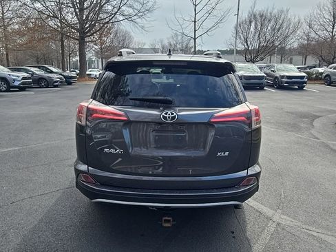 Used 2017 Toyota RAV4 XLE image 9