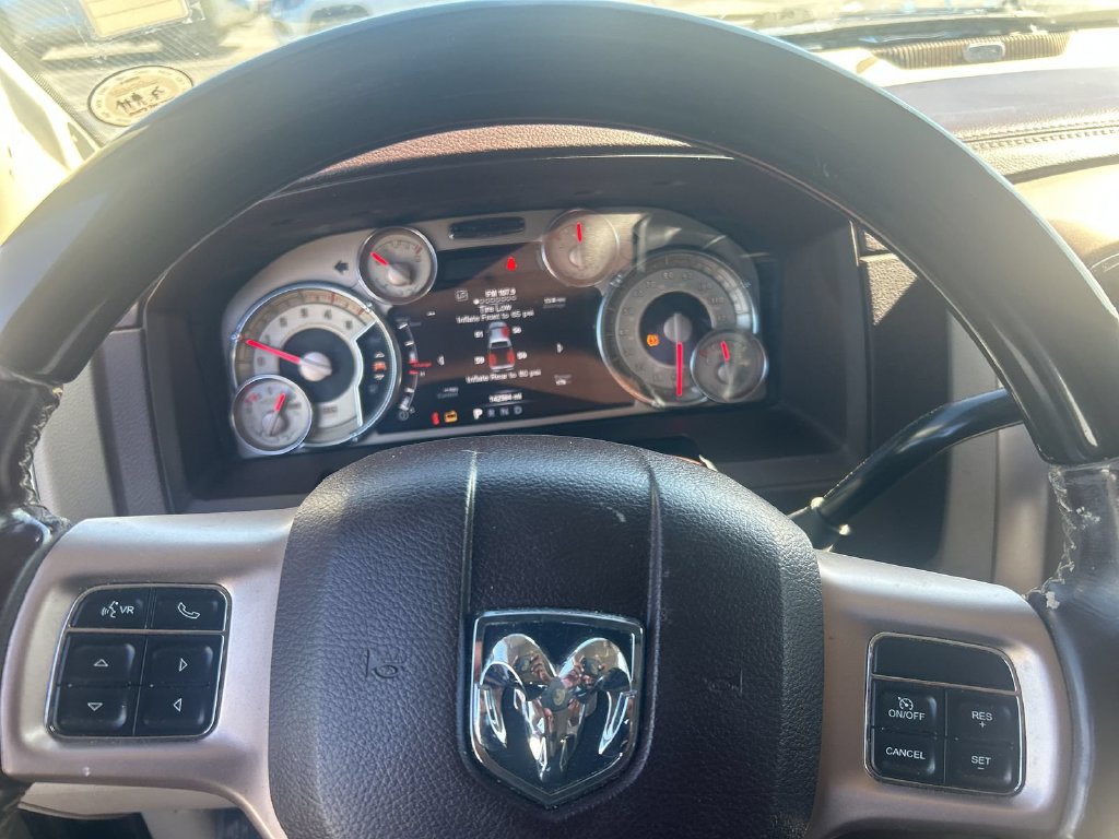 Used 2018 RAM 2500 Longhorn w/ Off Road Package AWD/4WD image 16