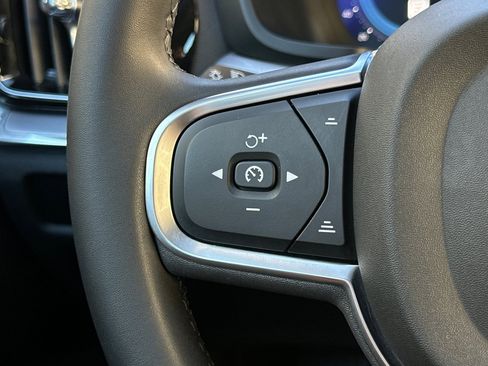 Used 2023 Volvo S60 T8 Core image 26