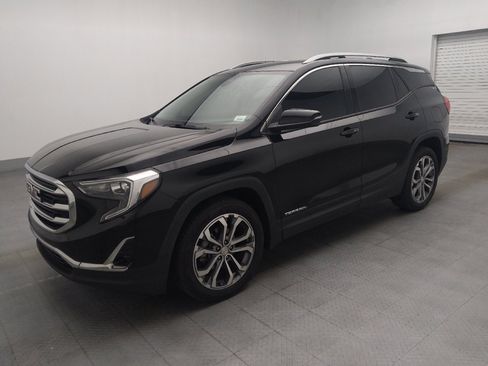 Used 2020 GMC Terrain SLT FWD image 2