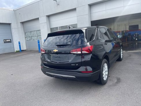 Used 2024 Chevrolet Equinox LT AWD/4WD image 7