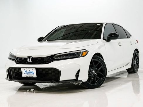 Used 2025 Honda Civic Sport image 1