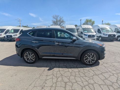 Used 2021 Hyundai Tucson Limited w/ Cargo Package image 2