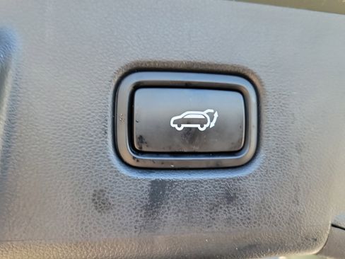 Used 2025 Hyundai Tucson SEL AWD/4WD image 10