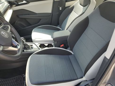 Certified 2025 Volkswagen Taos S FWD image 16